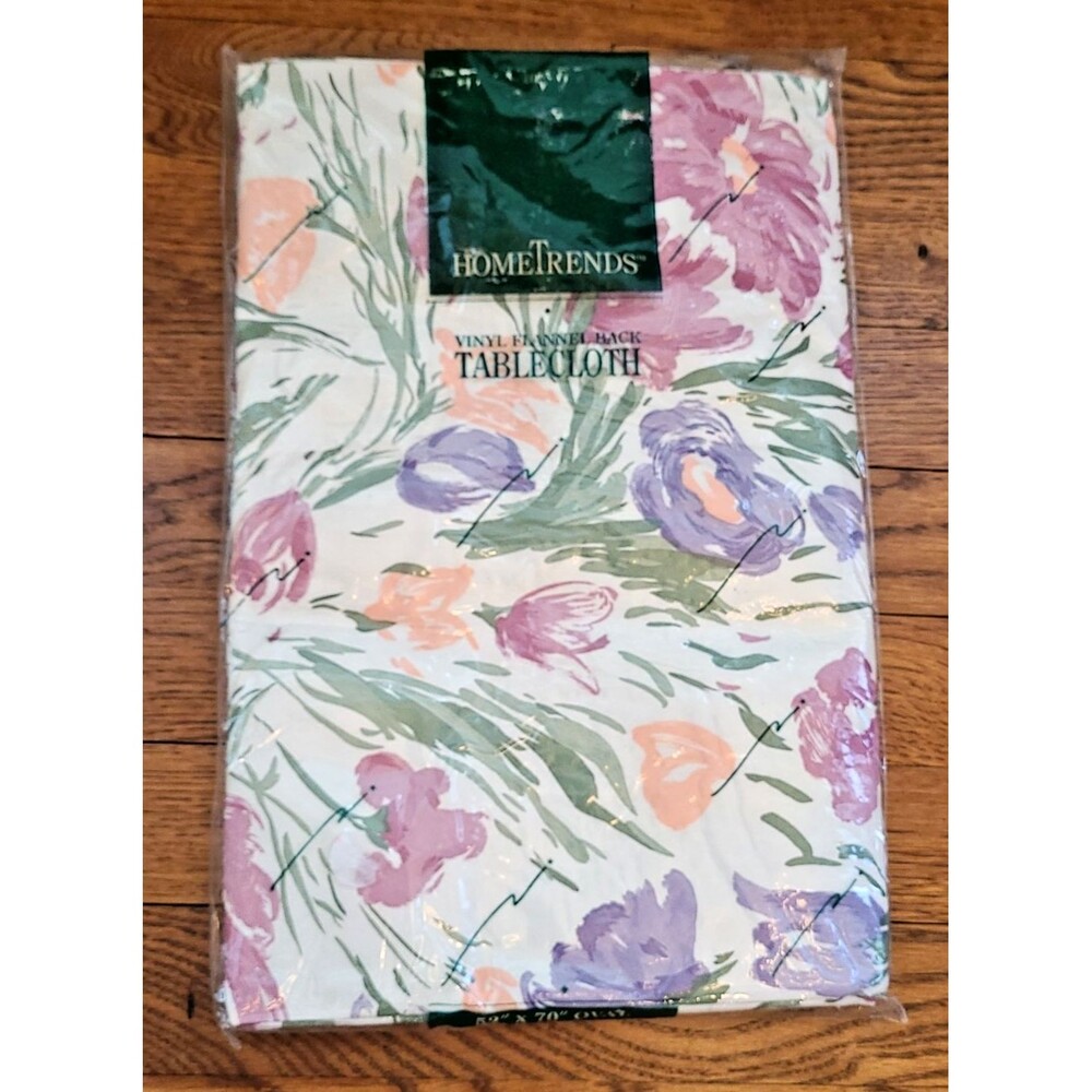 VTG HomeTrends Flowers Vinyl Flannel Backed Tablecloth 52”x70" Oval Purple Green